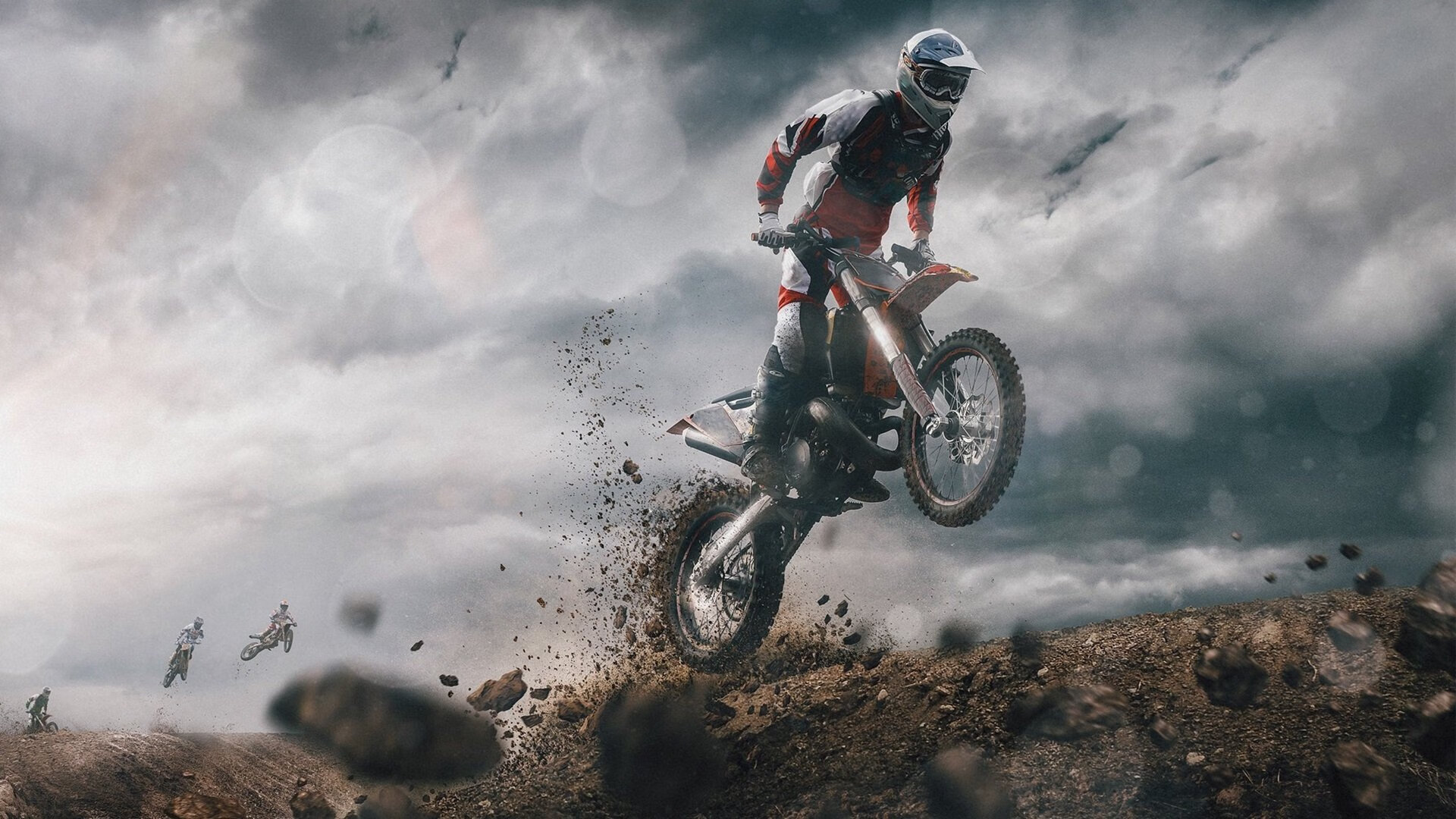 “足球+科技”双轮驱动，行业创新迈出坚实步伐，双轮驱动就是要让科技创新